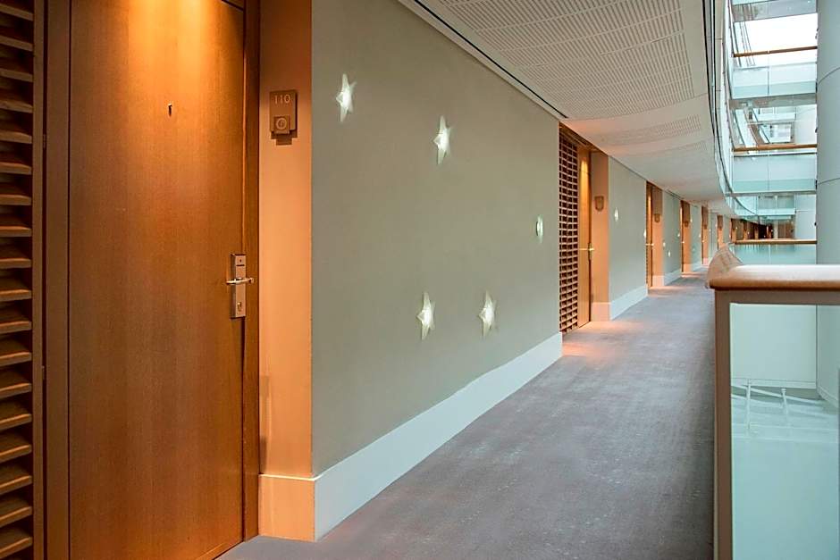 Sheraton Paris Charles de Gaulle Airport Hotel