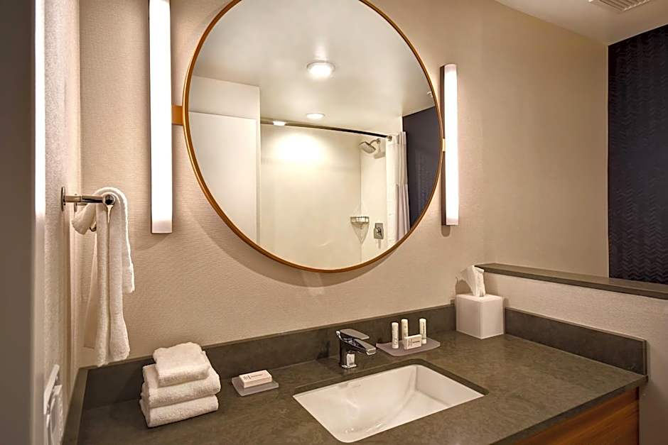 Fairfield Inn & Suites by Marriott Plymouth