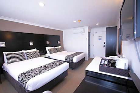 Superior Double Room with Two Double Beds