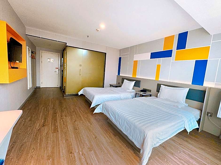 7 Days Inn Taian Municipal Square Branch