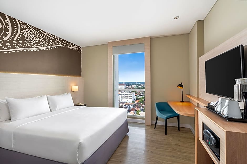 Mercure Solo