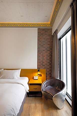 Deluxe Double Room with Bath