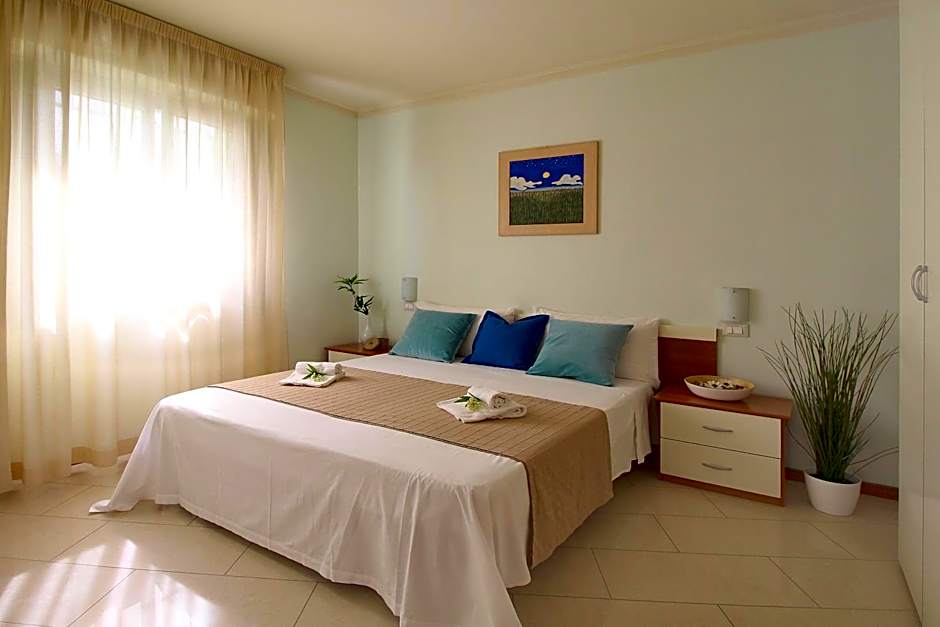 Photo 1 of 50 of Residence Altamarea