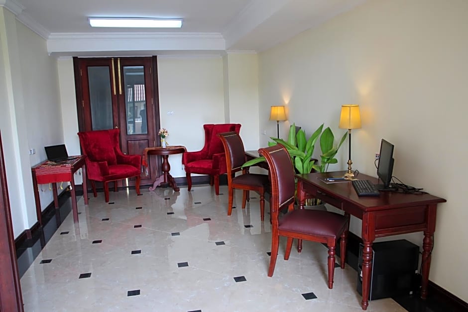 Phasouk Vien Chantra Hotel