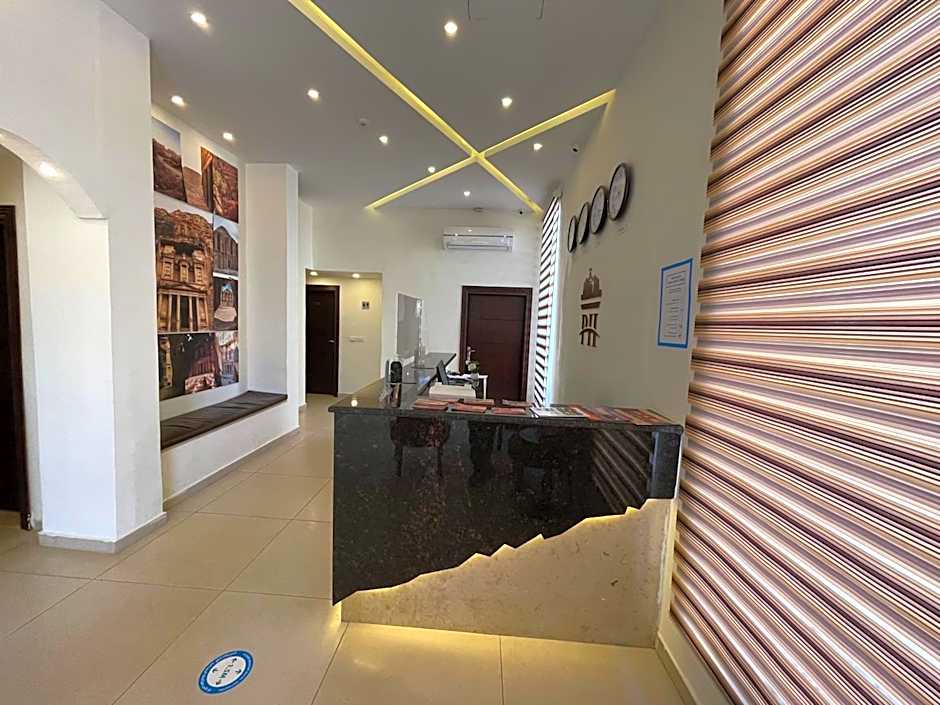 Petra Heart Hotel