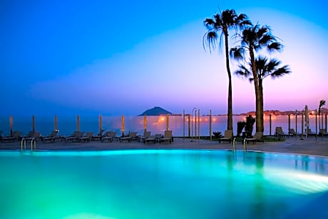 Kn Hotel Arenas del Mar Adults Only