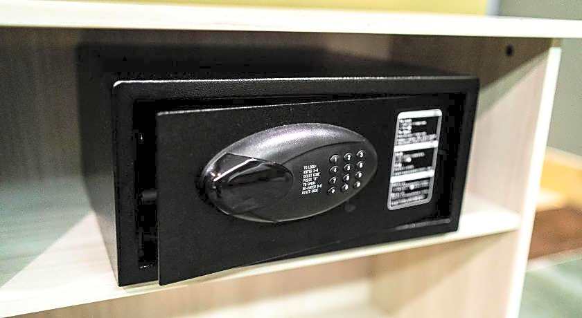 Felicity Island Hotel