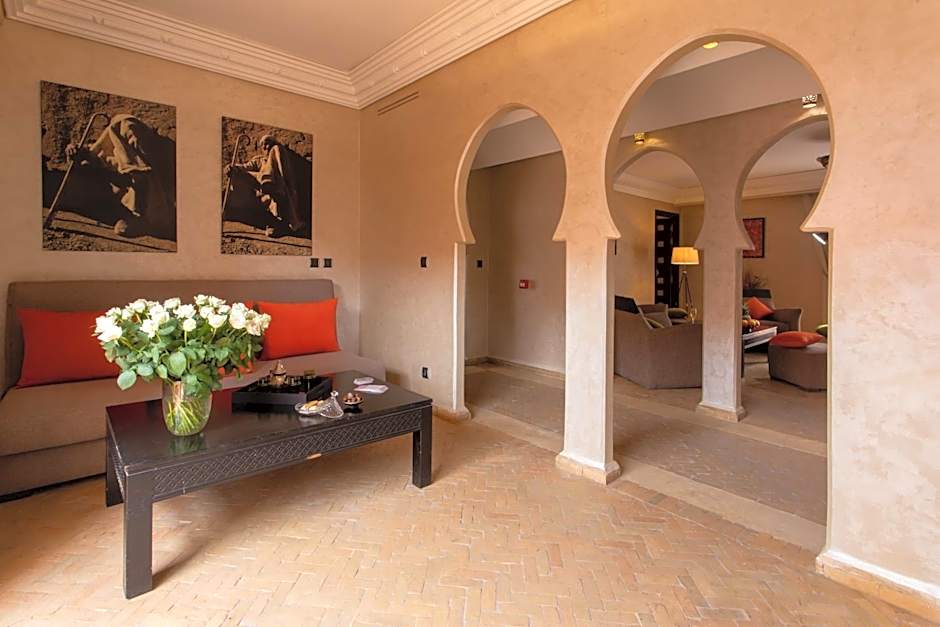 Dellarosa Boutique Hotel