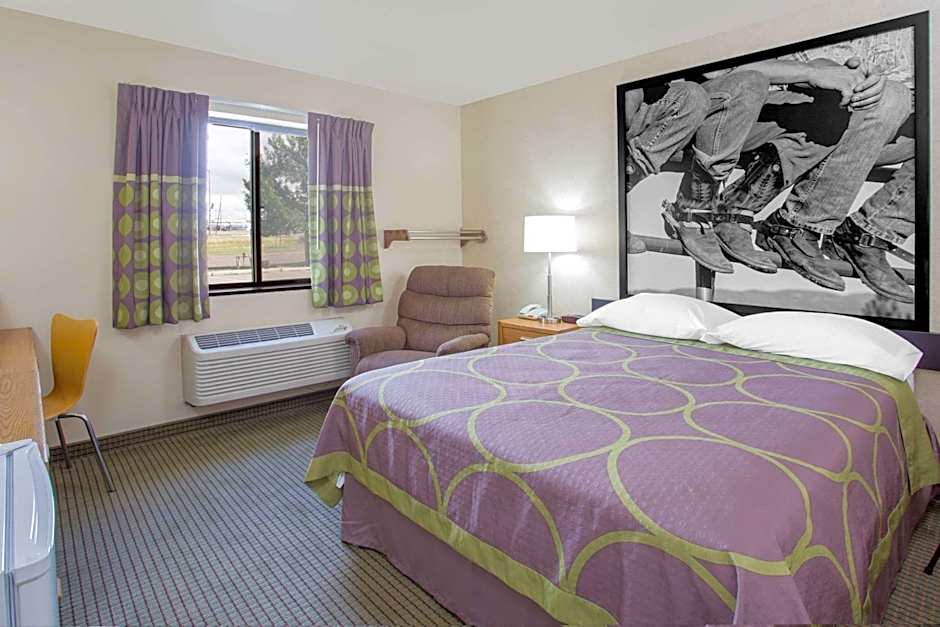 Super 8 by Wyndham Havre