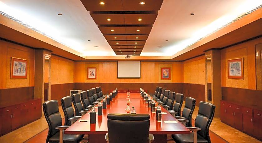 Savoy Suites Manesar