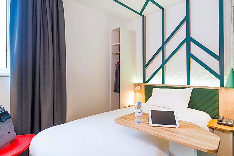 ibis Styles Rouen Val De Reuil