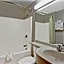 Microtel Inn & Suites By Wyndham Roseville/Detroit Area