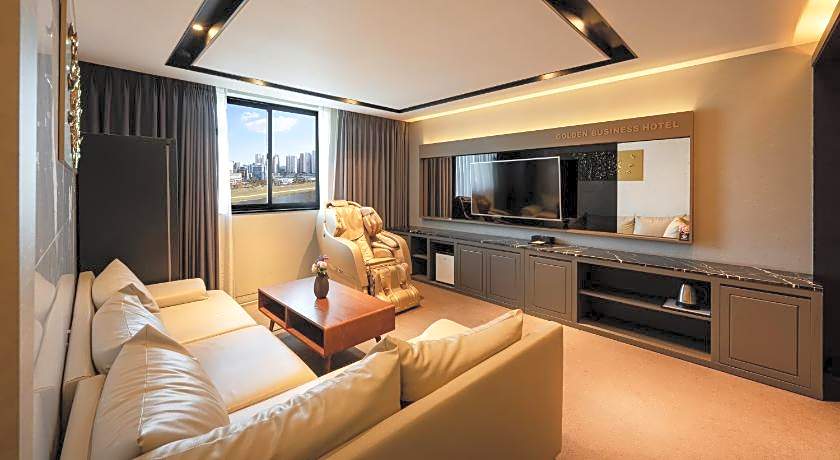 Golden Business Hotel