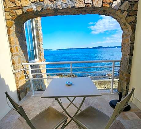 Privilege Room with Balcony and Sea View