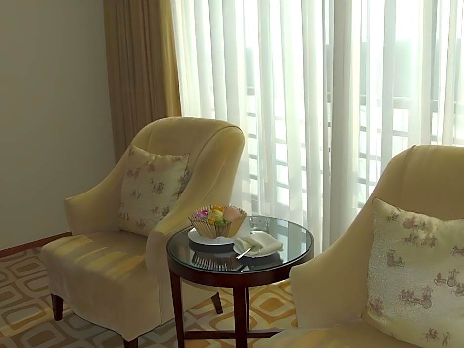 Jinling Runyang Bridge Hotel