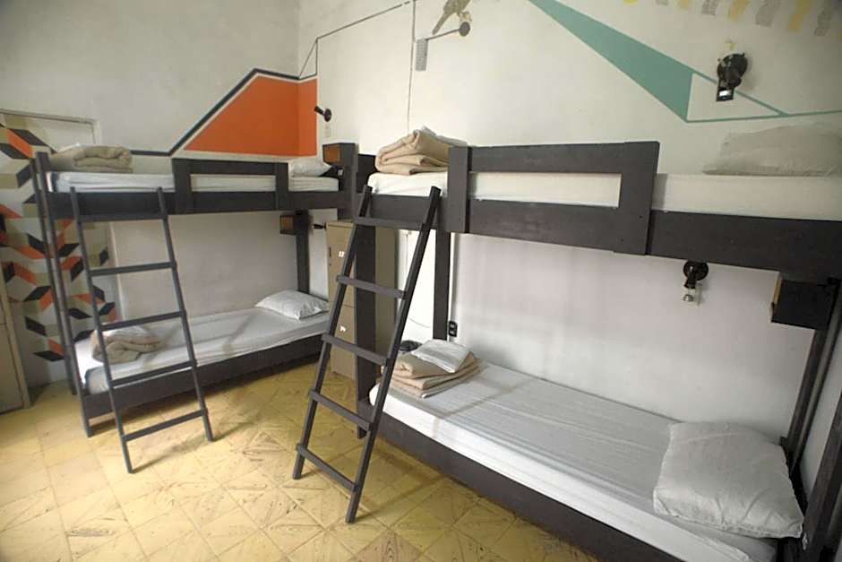 El Petate Hostel