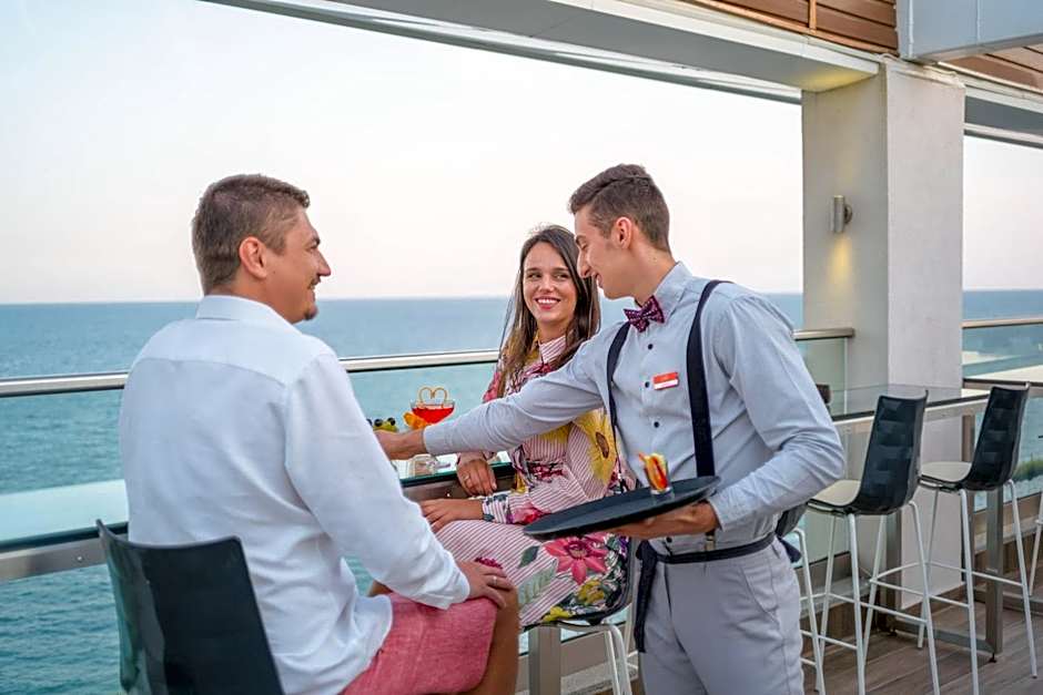 GRIFID Metropol Hotel - Premium All inclusive & Private Beach - Adults Only