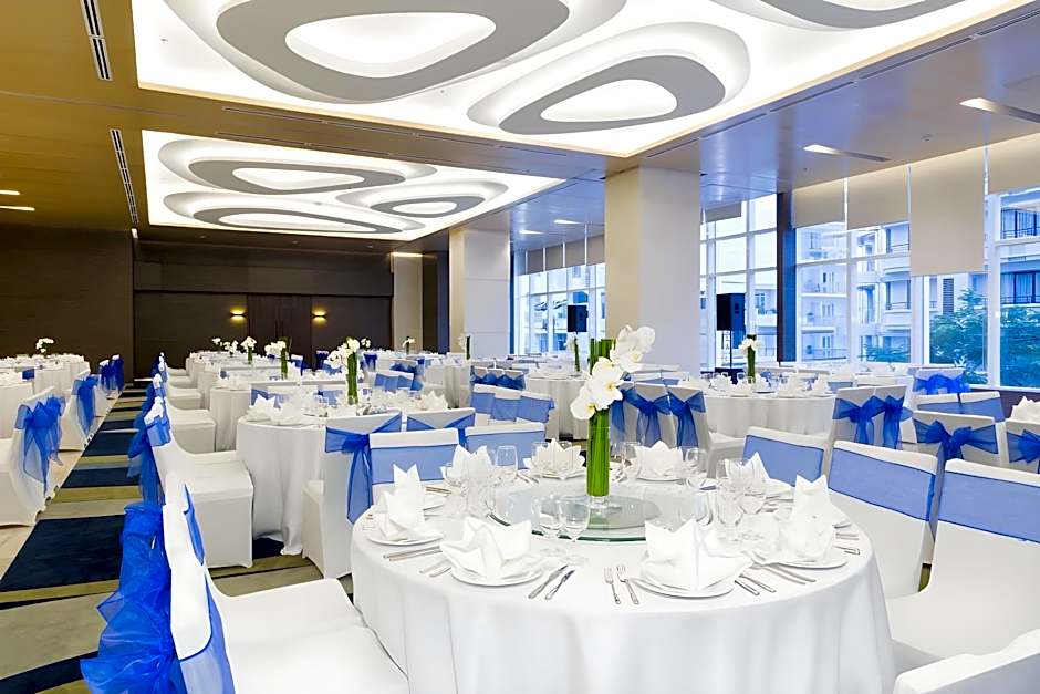 Liberty Central Nha Trang Hotel