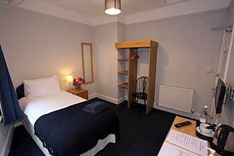 Single Room with Shared Bathroom