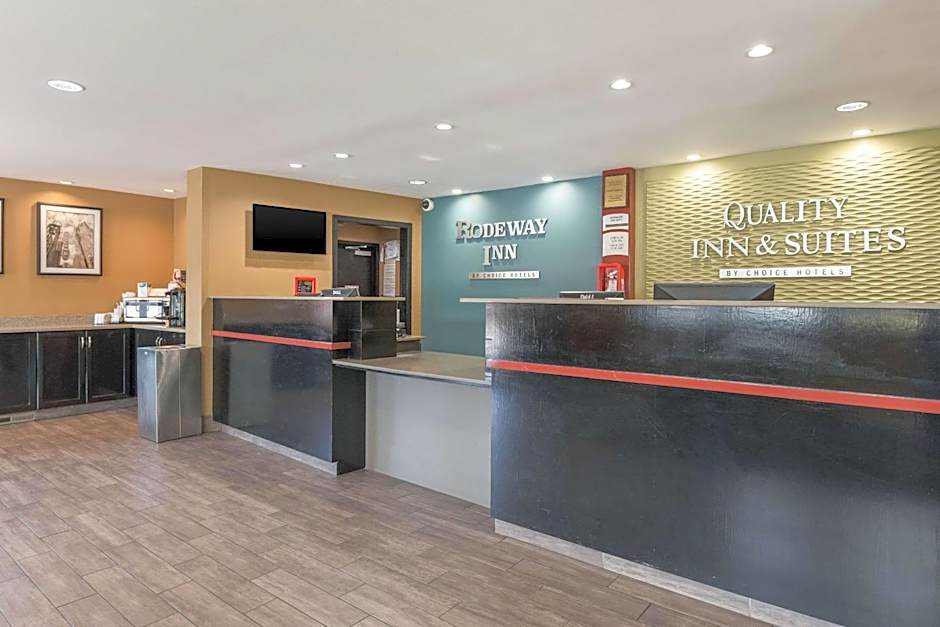 Rodeway Inn Portland Airport – Portland, OR