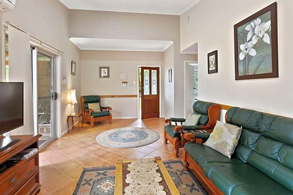 Clarendon Chalets