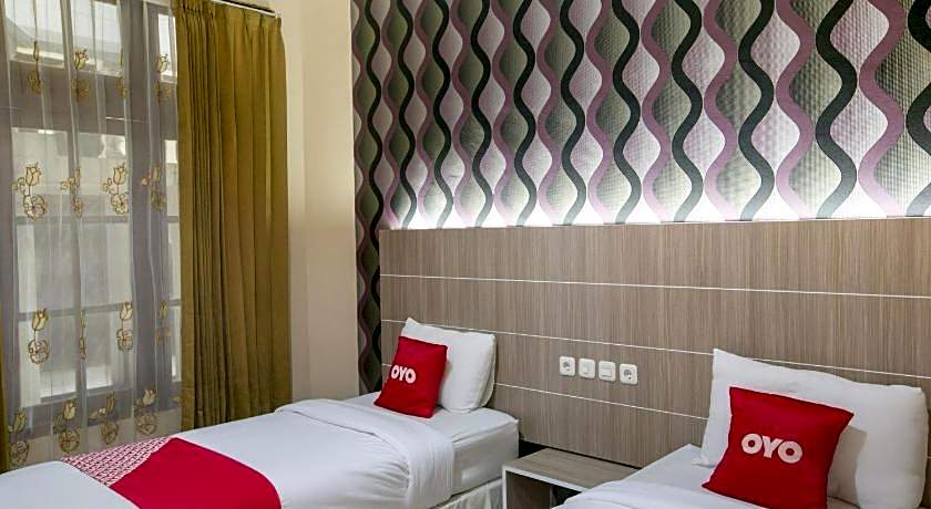 OYO 2320 Hotel Charvita