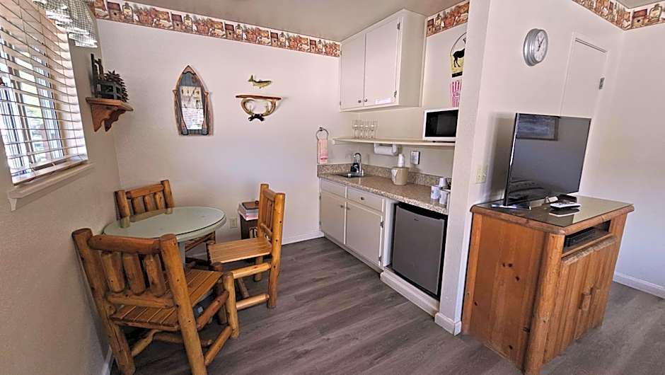 Sequoia Lodge