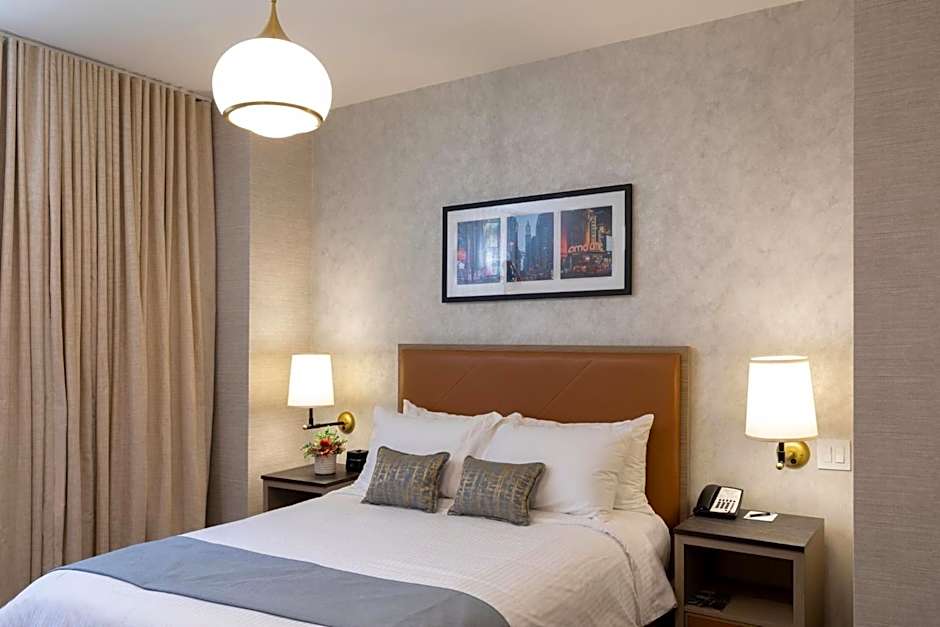 Broadway Plaza Hotel