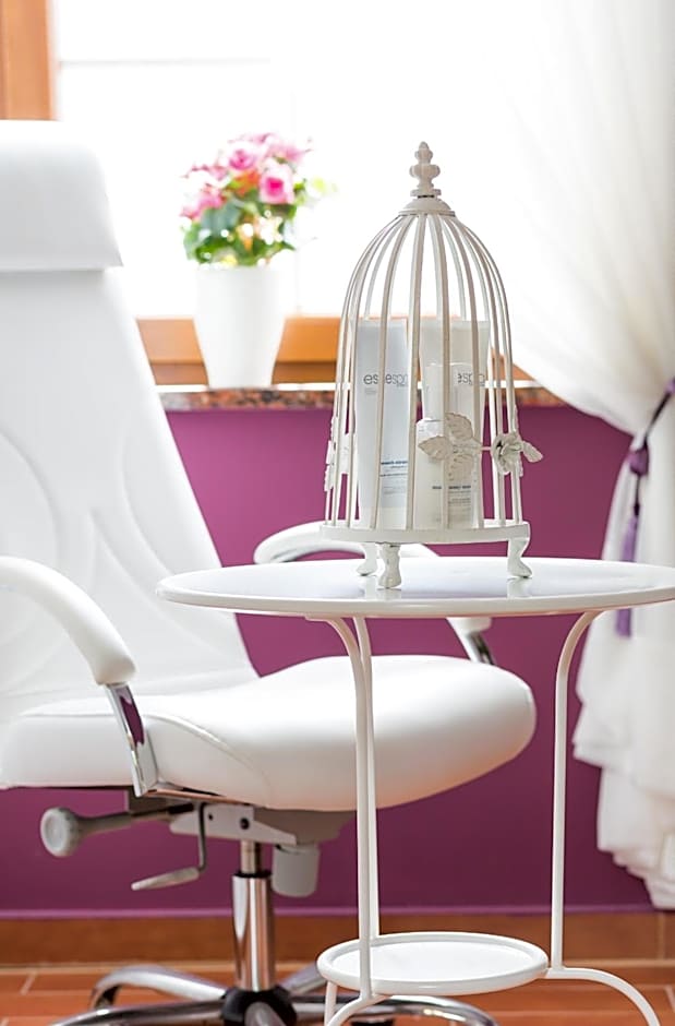 Hotel Konradówka Wellness & SPA - 300 metrów do centrum