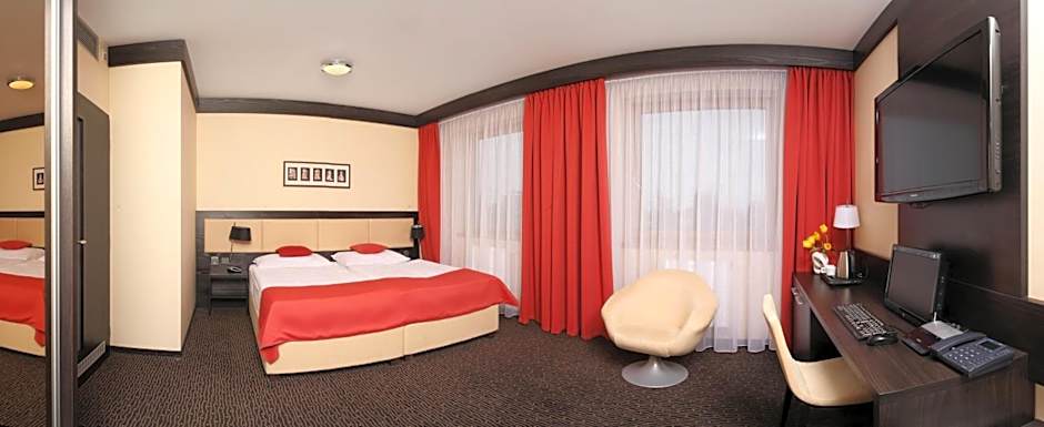 Lifestyle Hotel