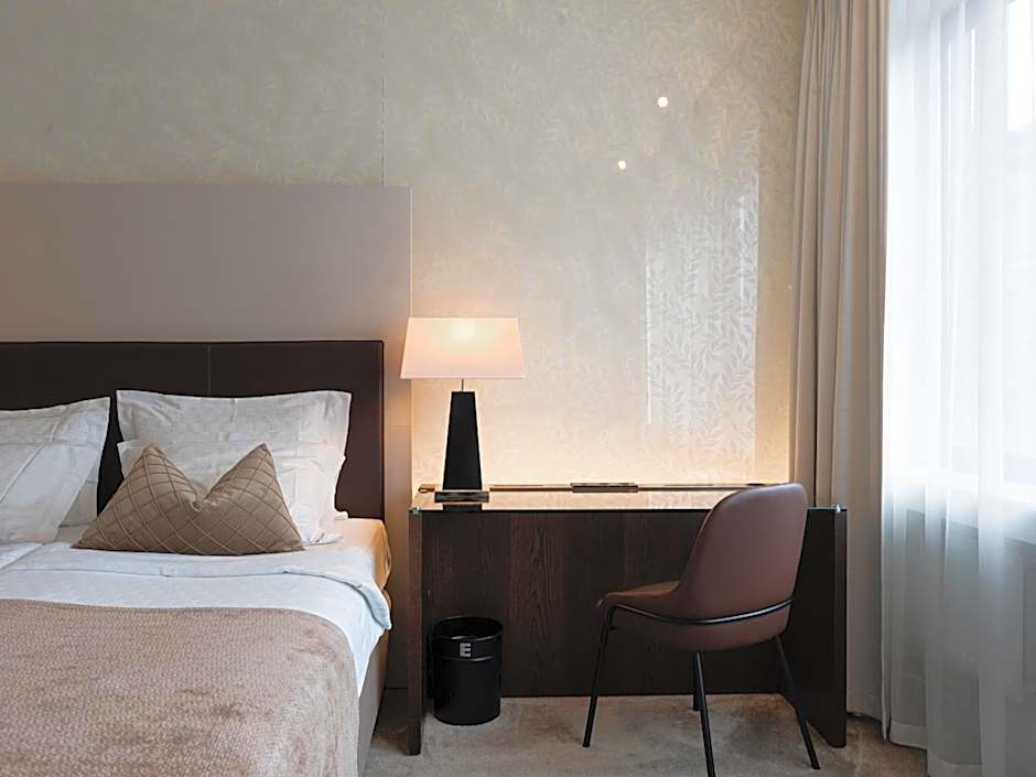 Elite Eden Park Hotel
