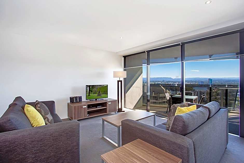 Mantra Circle on Cavill Surfers Paradise