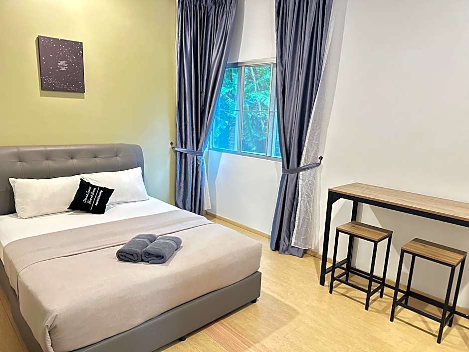 Photo 1 of 5 of Double Room with Shared Bathroom with window