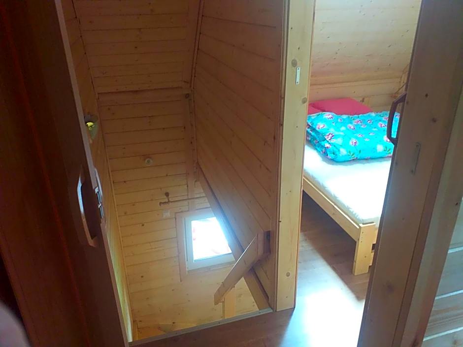 Domki i pokoje ,,Pod Palmami" w centrum