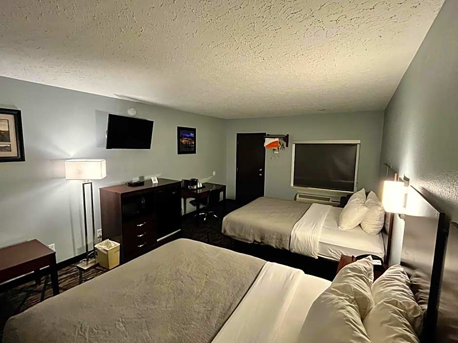 Quality Inn Grand Rapids Near Downtown