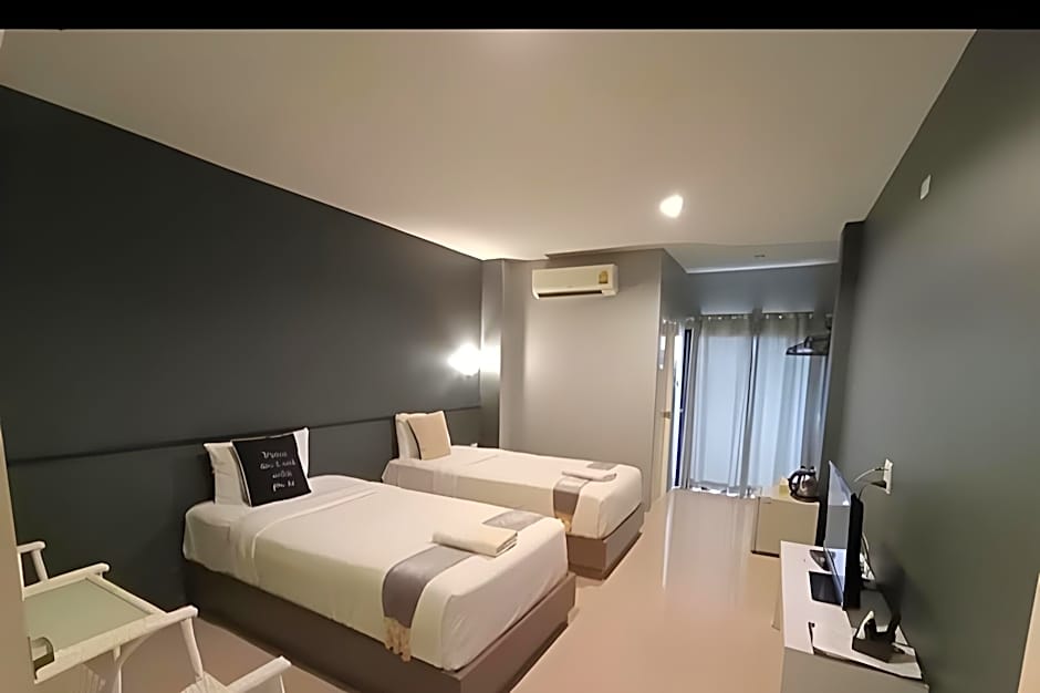 The S Hotel