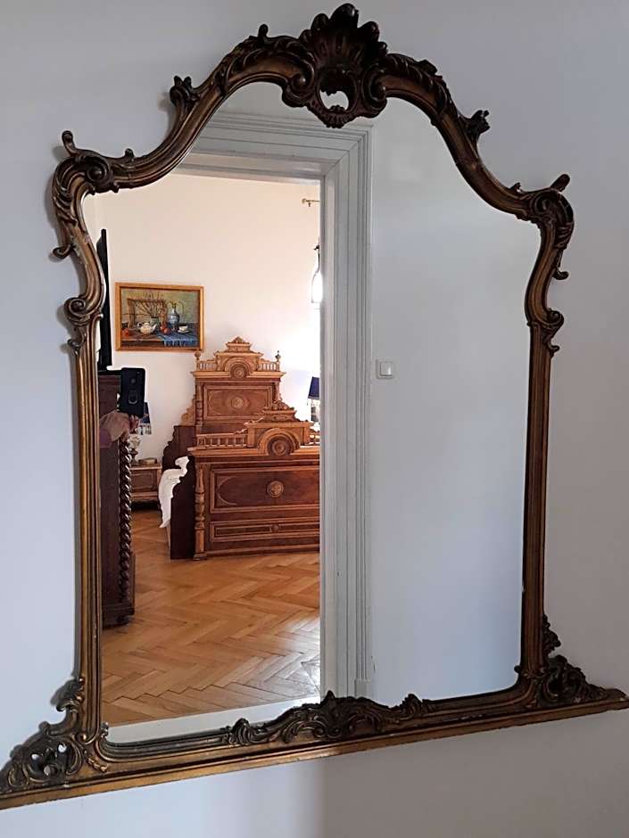 Royal Residence 1901