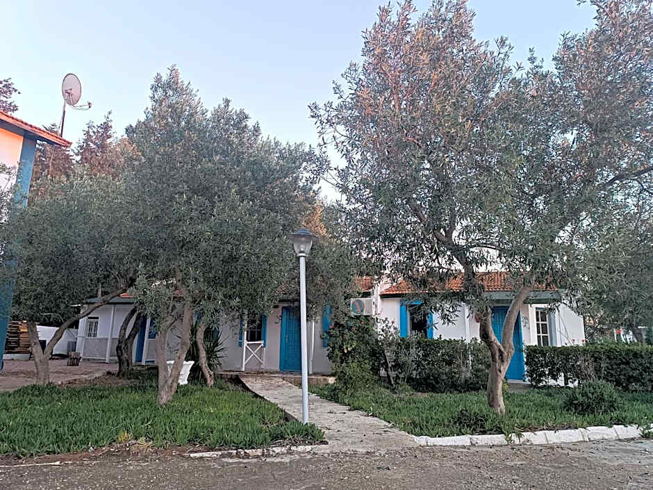 Teos Ormanci Tatil Koyu
