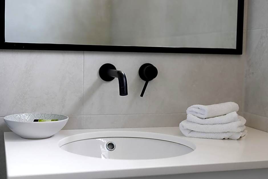 West End Motor Lodge