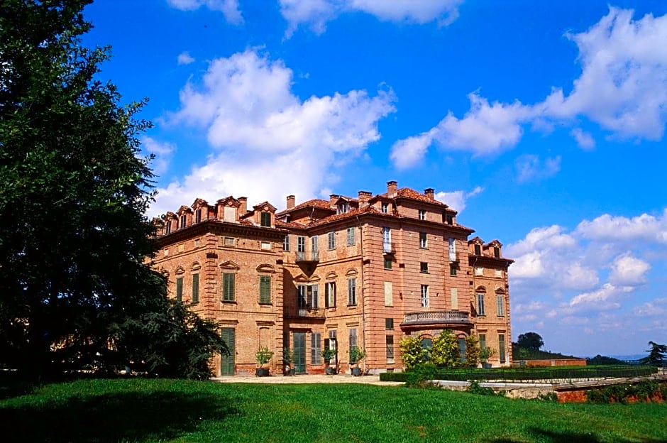 Marchesi Alfieri - Cantine e Ospitalità