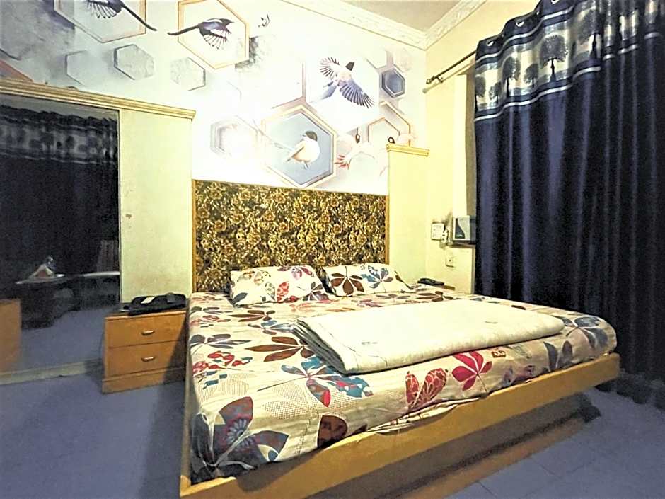 Goroomgo Gulshah Hotel Jalandhar