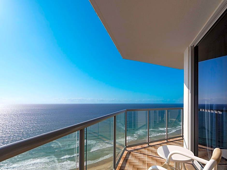 BreakFree Peninsula Surfers Paradise