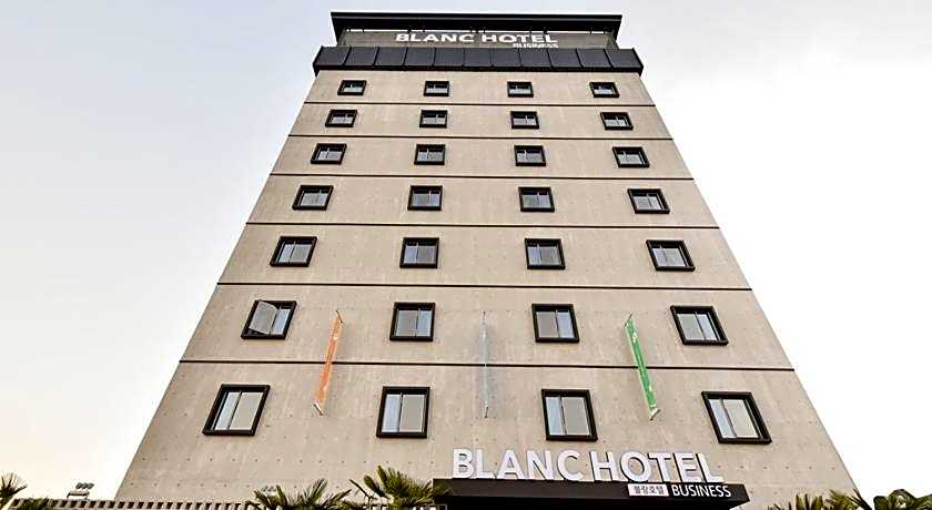 BLANC Business Hotel