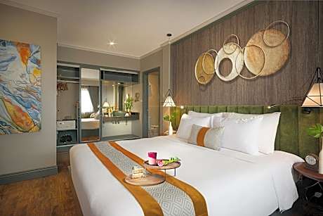 Deluxe Double or Twin Room with Window - Day Use 3 Hours