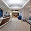 Holiday Inn Express Hotel & Suites Grand Rapids-North By IHG