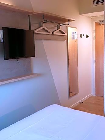Standard Double Room with Shower