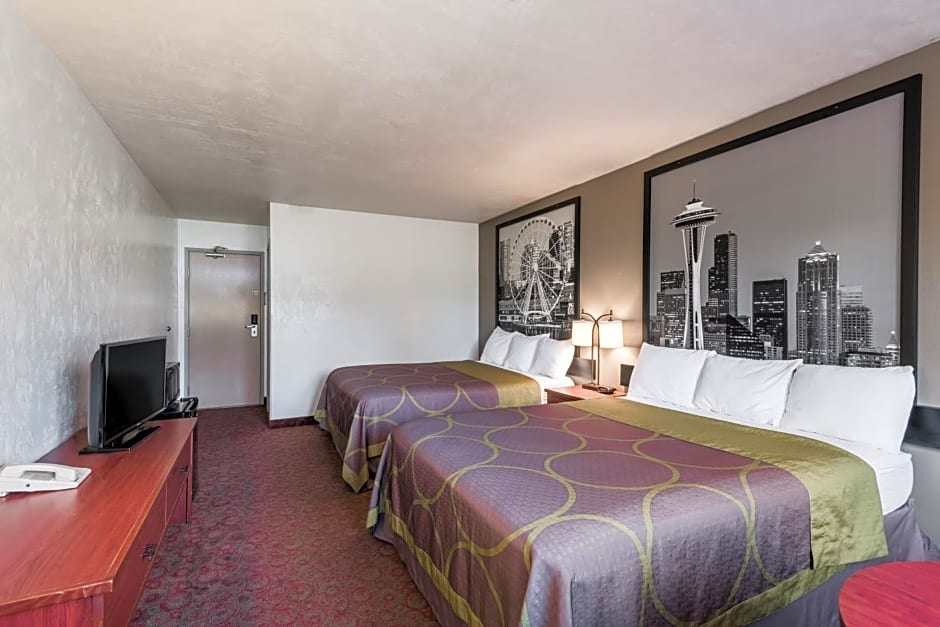 Super 8 by Wyndham Kelso Longview Area