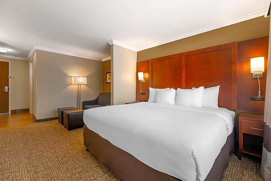 Comfort Suites Elizabethtown
