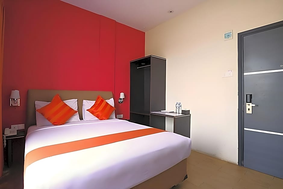 Blitz Hotel Tanjung Uncang