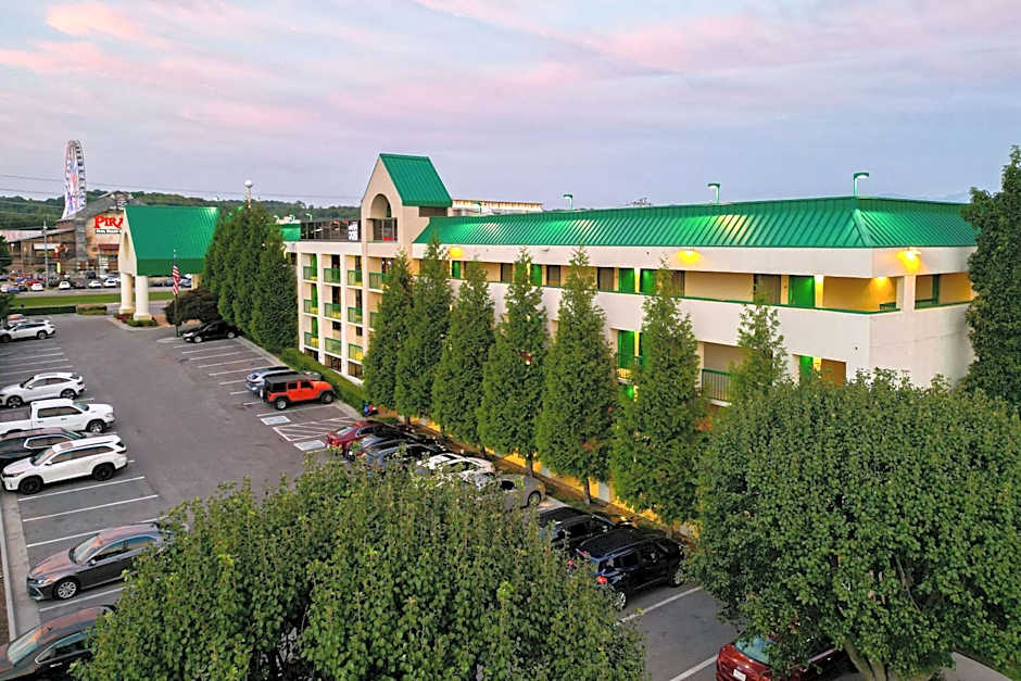 Quality Inn Near the Island Pigeon Forge